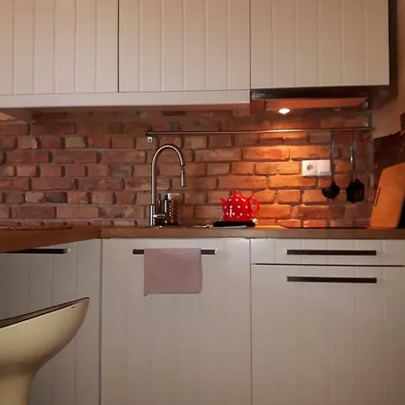 My Place In 포즈난