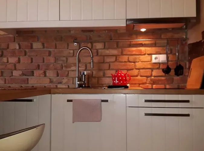 My Place In 포즈난